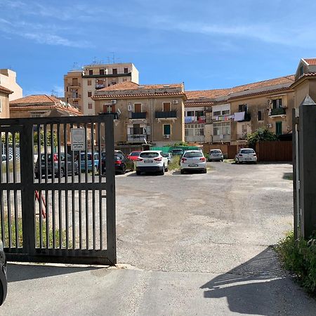 Casa Arenella Appartamento Con Parcheggio Privato Palermo Ngoại thất bức ảnh