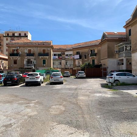 Casa Arenella Appartamento Con Parcheggio Privato Palermo Ngoại thất bức ảnh